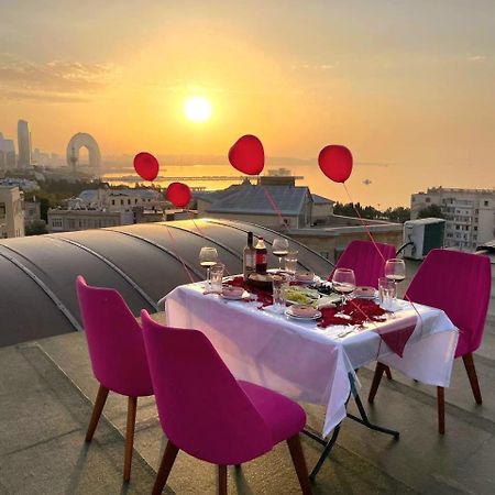 Avi Hotel Baku Ngoại thất bức ảnh