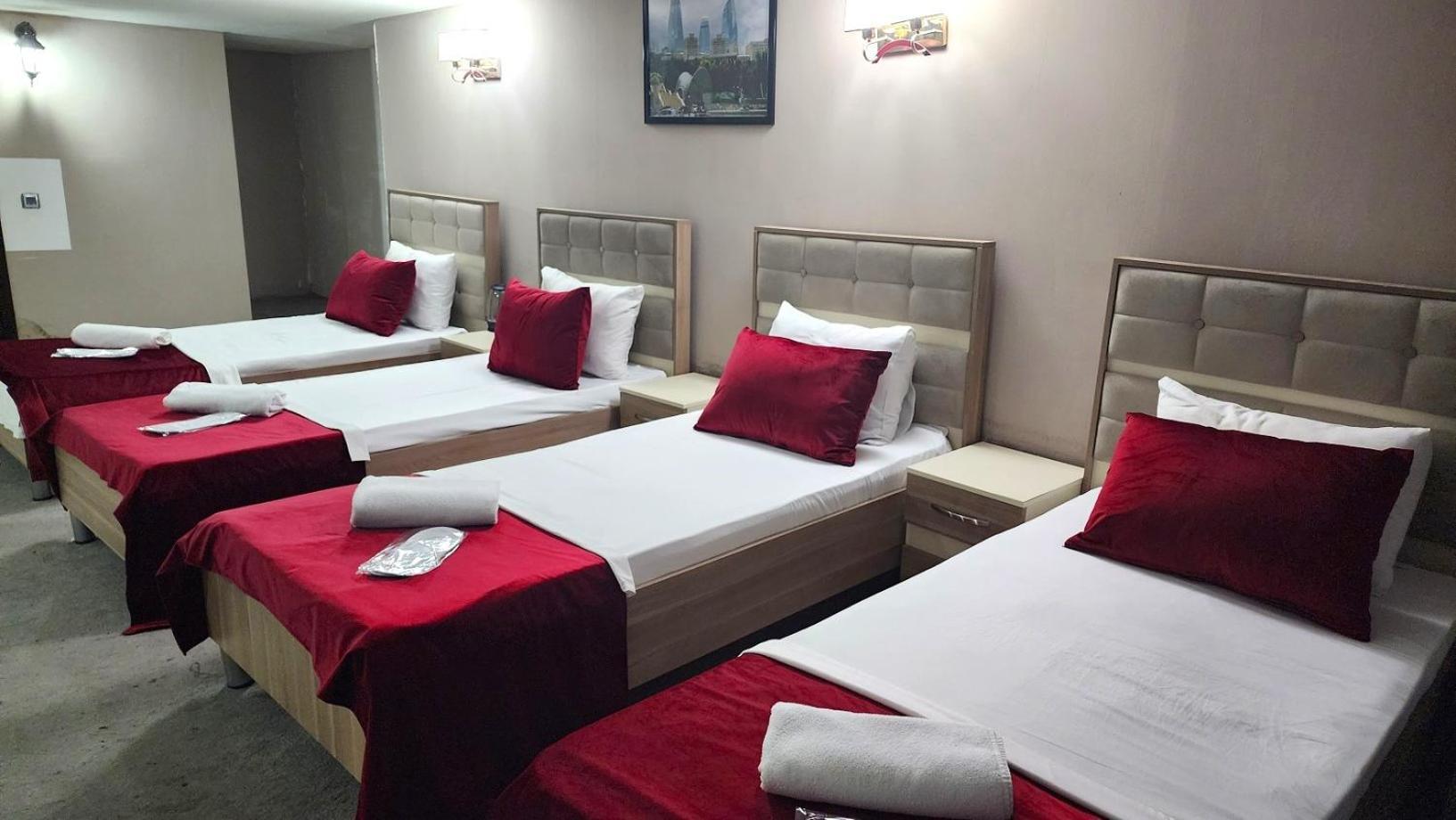 Avi Hotel Baku Ngoại thất bức ảnh