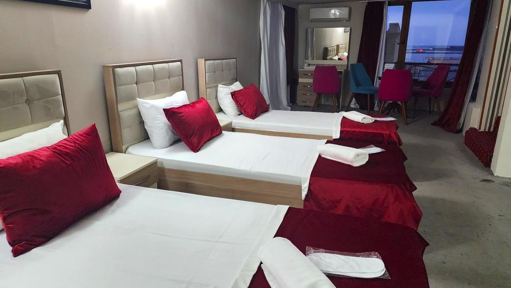 Avi Hotel Baku Ngoại thất bức ảnh