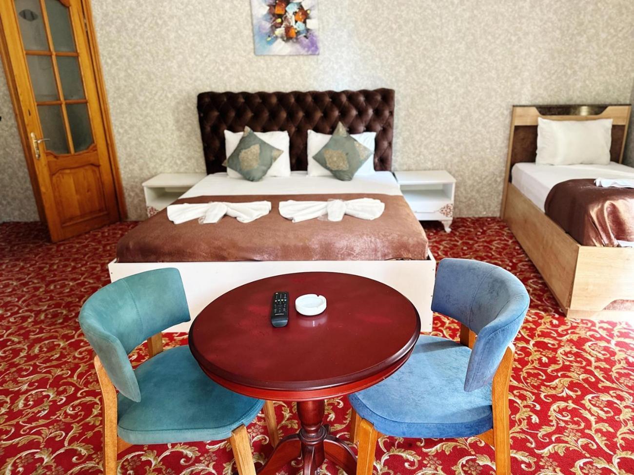 Avi Hotel Baku Ngoại thất bức ảnh