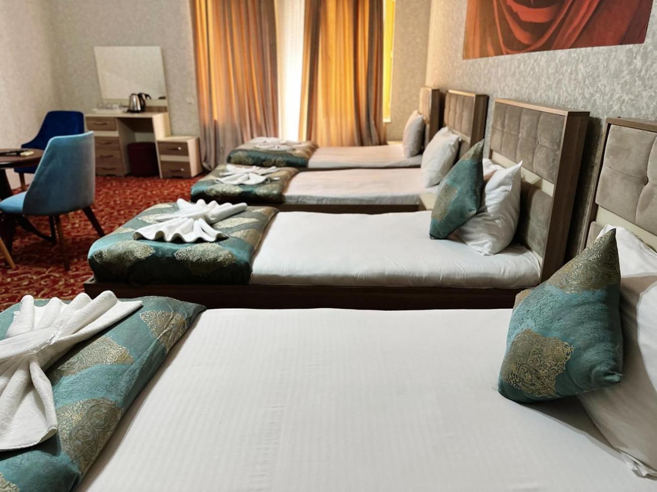 Avi Hotel Baku Ngoại thất bức ảnh