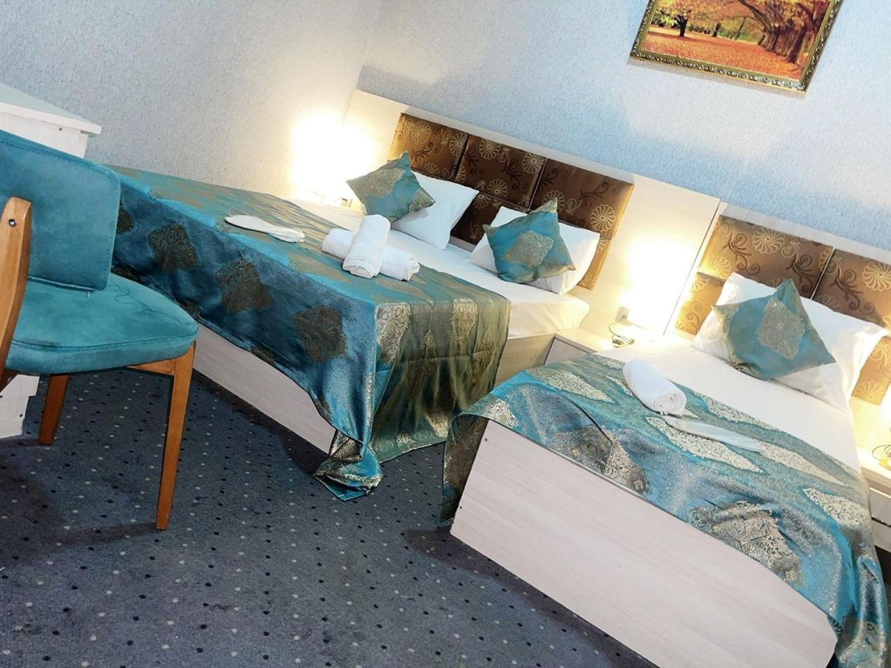 Avi Hotel Baku Ngoại thất bức ảnh