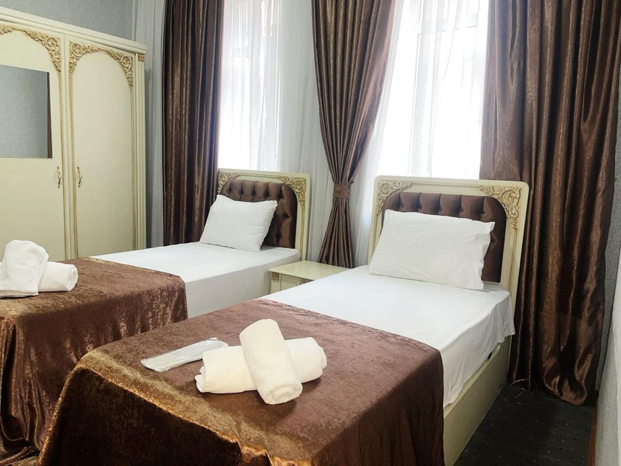 Avi Hotel Baku Ngoại thất bức ảnh