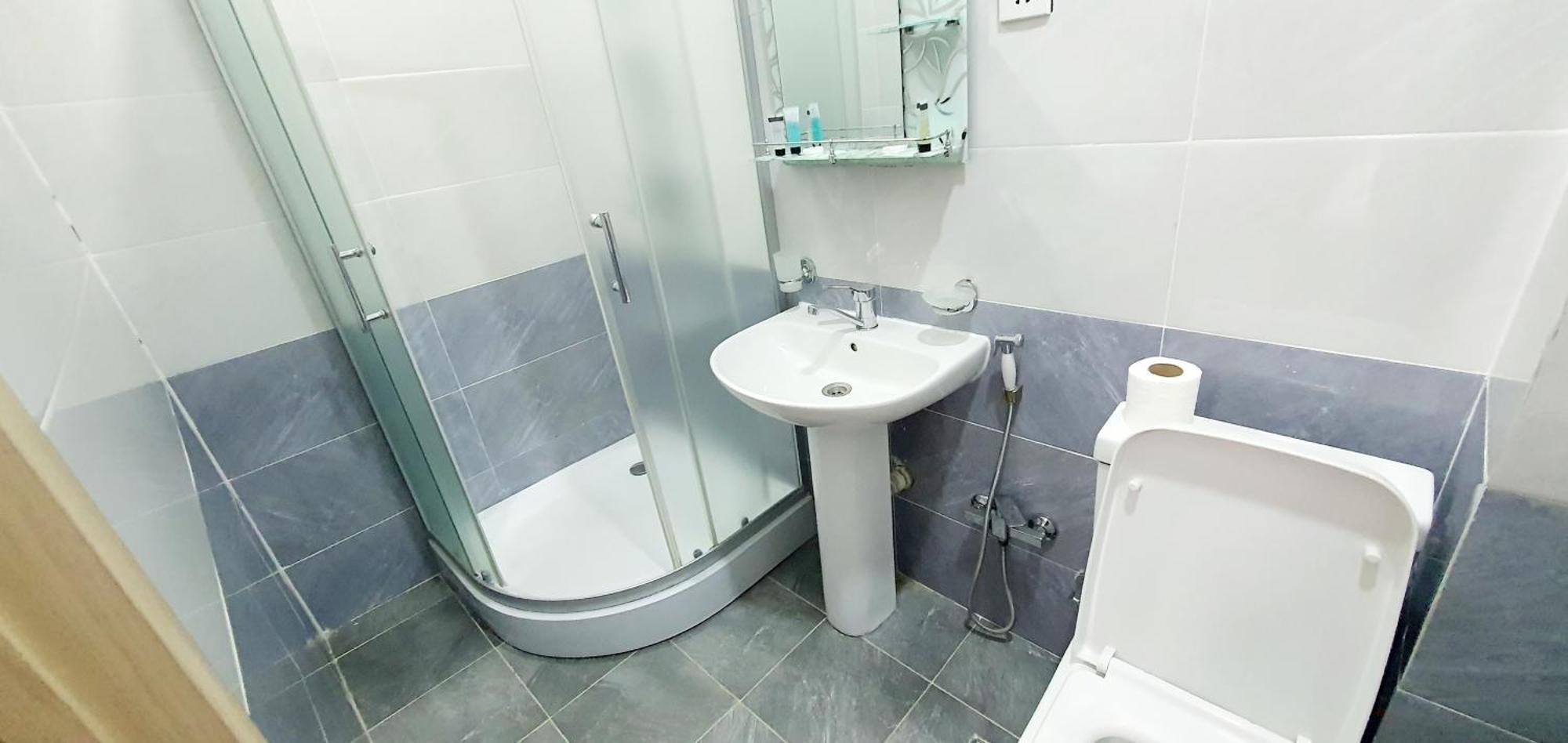 Avi Hotel Baku Ngoại thất bức ảnh