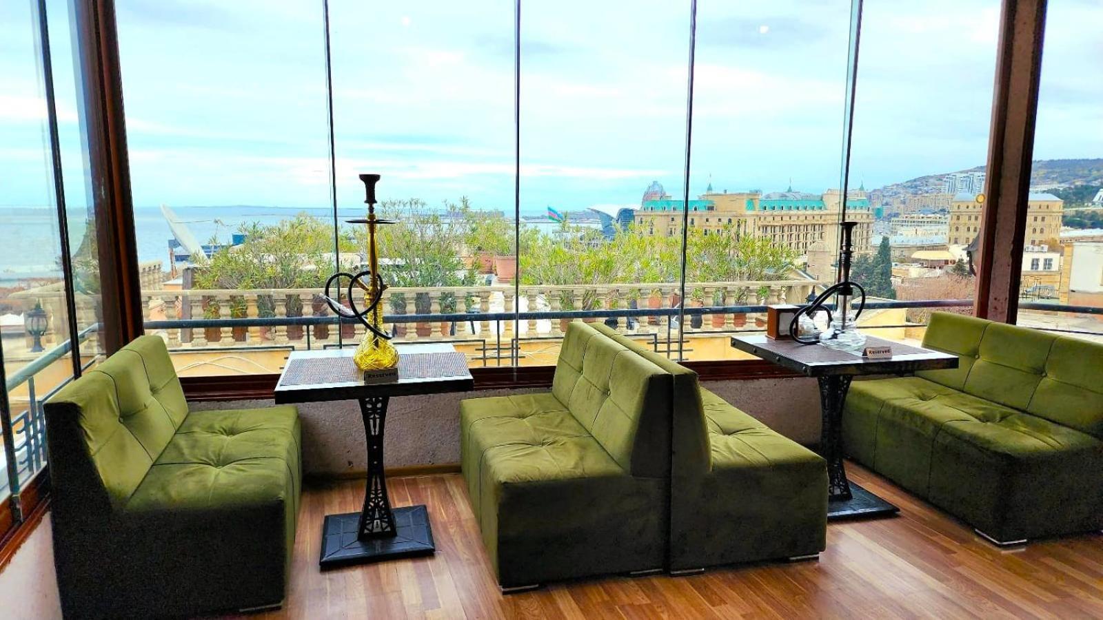 Avi Hotel Baku Ngoại thất bức ảnh